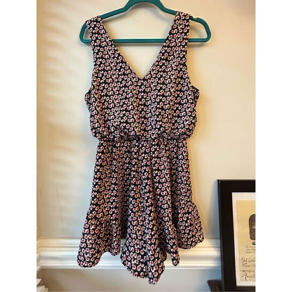 Anthro LUSH Floral Romper size M EUC - Picture 2 of 10